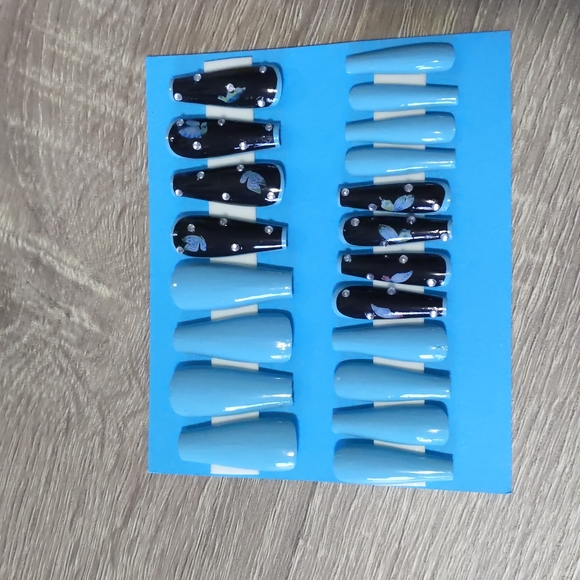 Butterfly Sky Blue Press On Nails - Picture 2 of 4